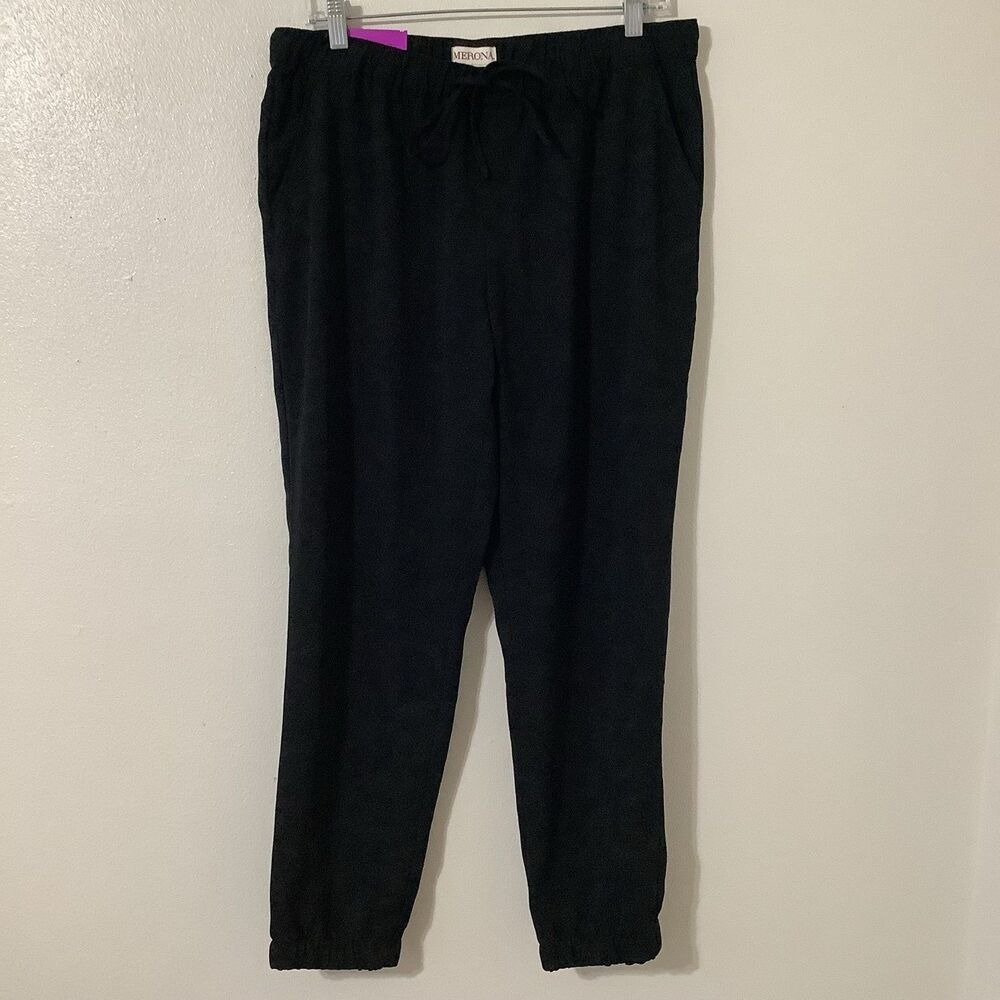NWT Merona Black High Mid Rise Joggers M Minimalist Closet Staple Relaxation